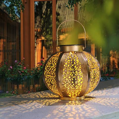 Solar Garden Lantern